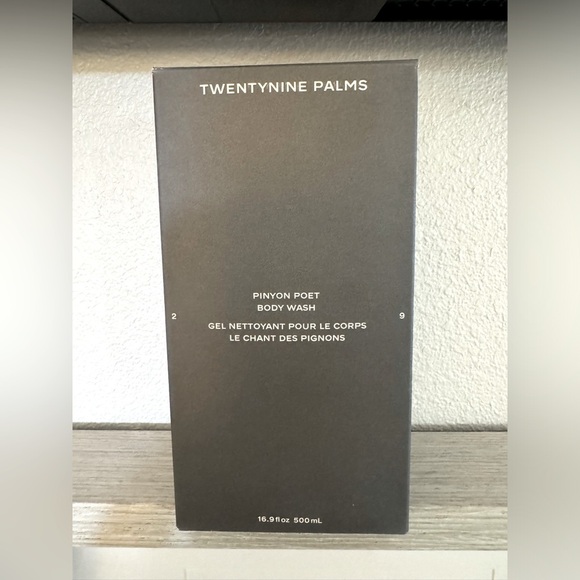 TWENTY NINE PALMS Palms Pinyon Poet Body Wash 16.9 fl oz by Jared Leto. NIB - Picture 3 of 3